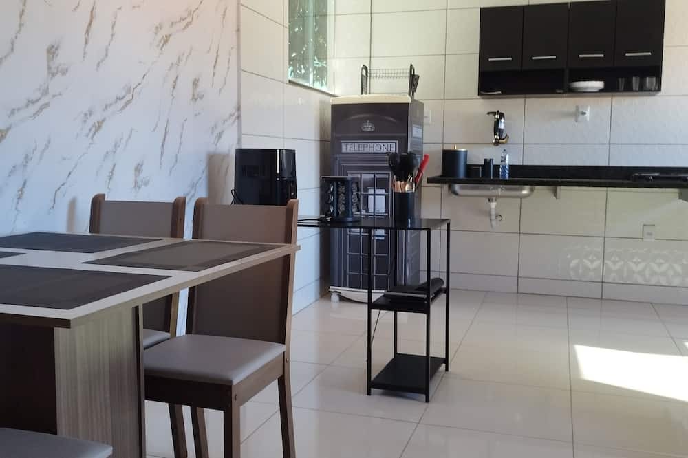 Jardim Alvorada Apartment | Apartment for up to 4 people in Montes Claros - MG