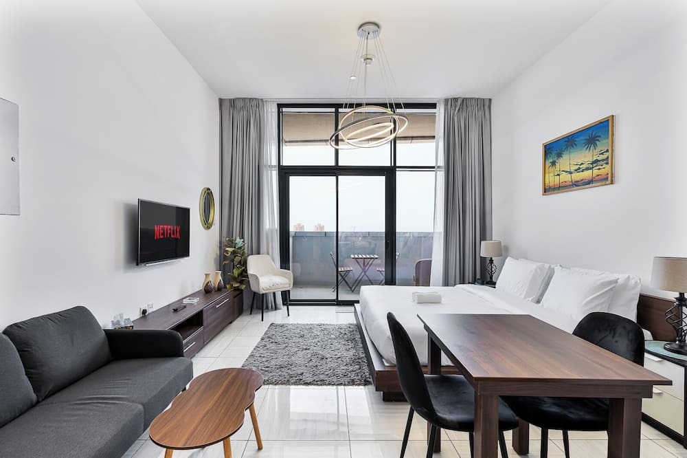 Al Barsha Apartment | Modern Studio with City Views Near Miracle Garden