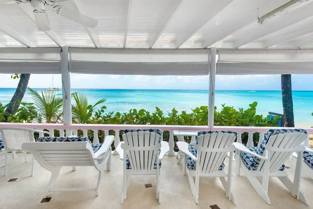 Mullins Villa | Belair Summary: Belai