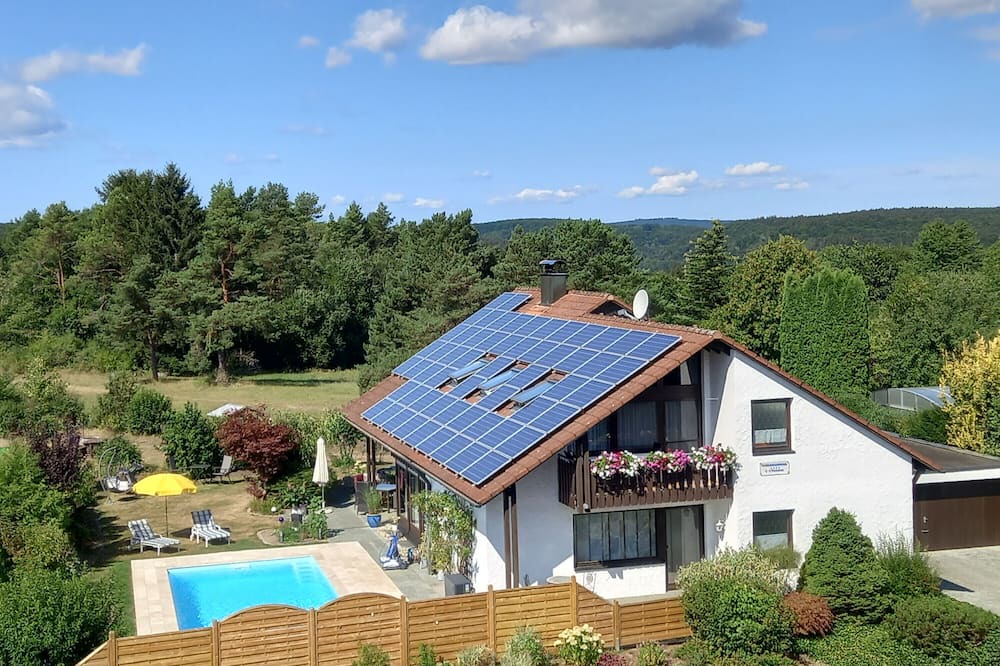 Hayingen Apartment | Holiday Apartment 60sqm, 2 Bedrooms, Max. 4 Persons, 4 Stars - DTV Classified