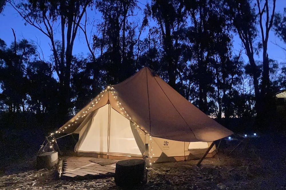Moama Cabin | Romantic Nature Stay for 2 - Glamping 5 minutes from Moama and the Murray River