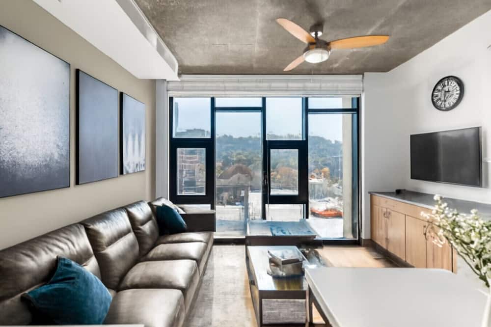 Five Points South Apartment | Prime 2BR Stay | Five Points & Nightlife 7th