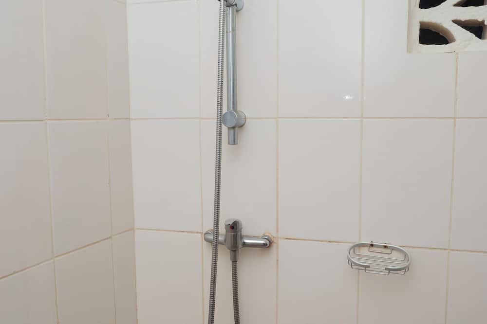 Angre Apartment | Vrbo Property
