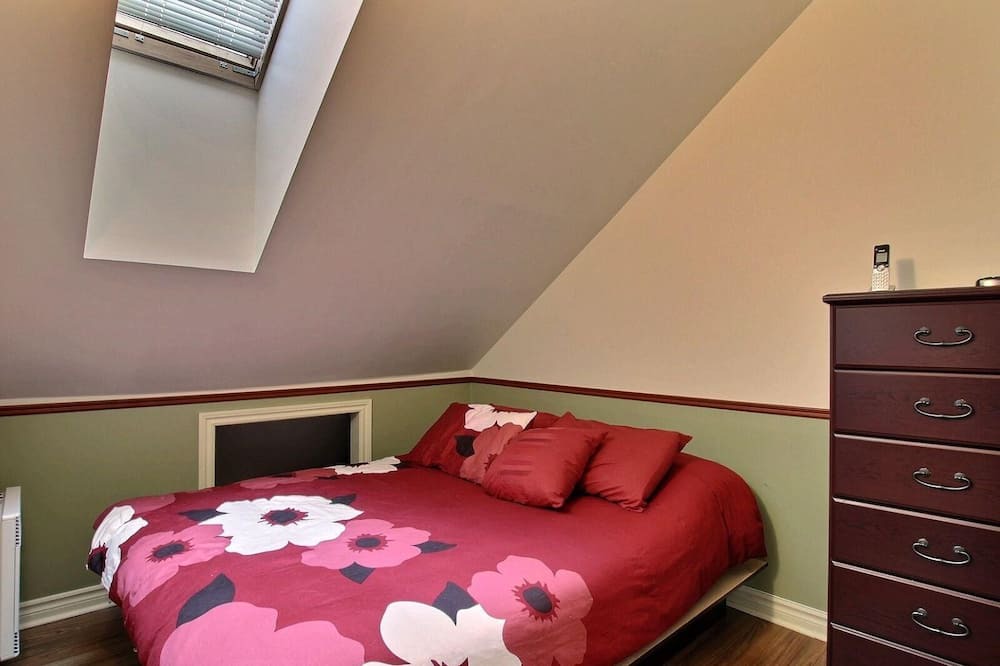 Bromont Apartment | Vrbo Property