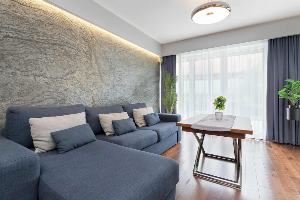 Zaspa Apartment | Chrobrego 38A | Gdańsk | Blue Apartment | Parking & Garden
