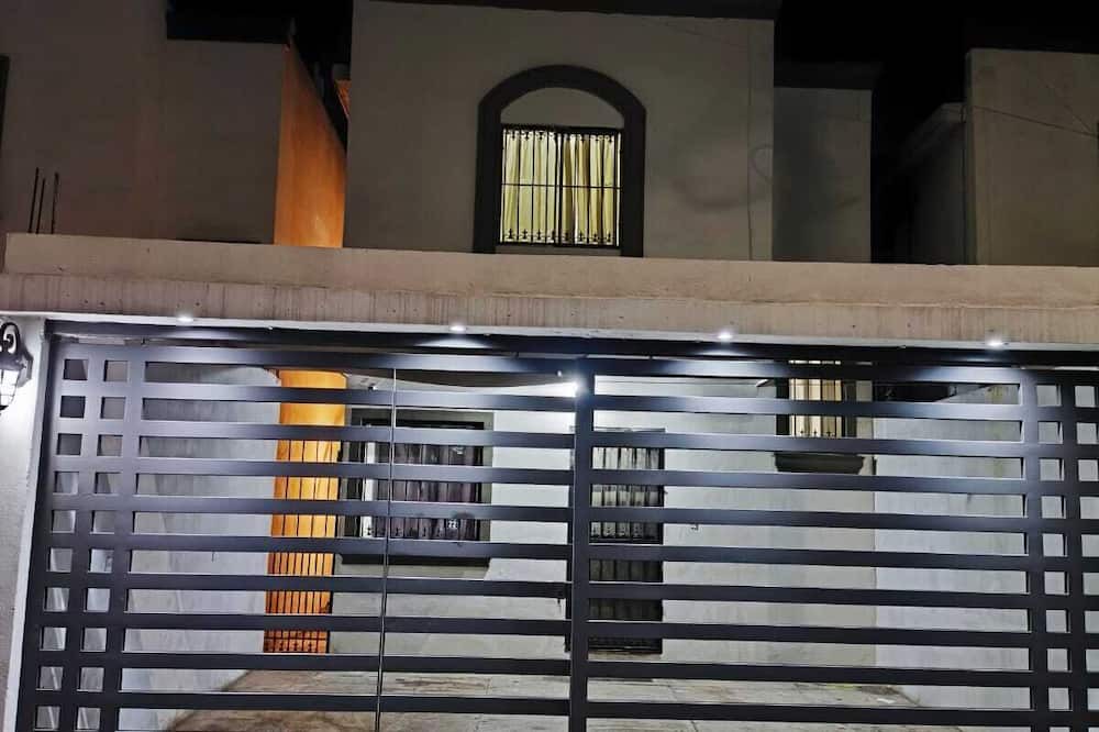 Santa Catarina House | Lodging in Santa Catarina
