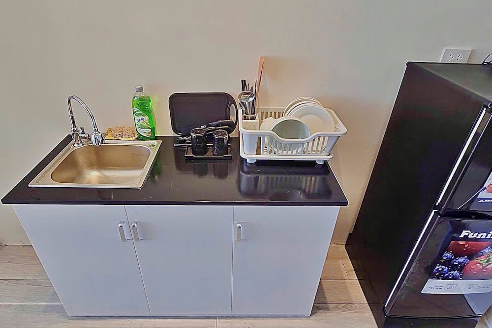 Nhat Tan Apartment | Central Hanoi Apartment, Family-Friendly, Walk to Lake