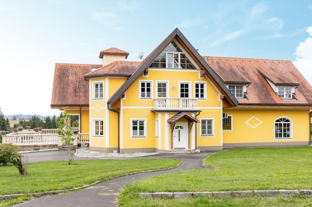 Rassach Apartment | Lovely apartment in Stainz with WiFi