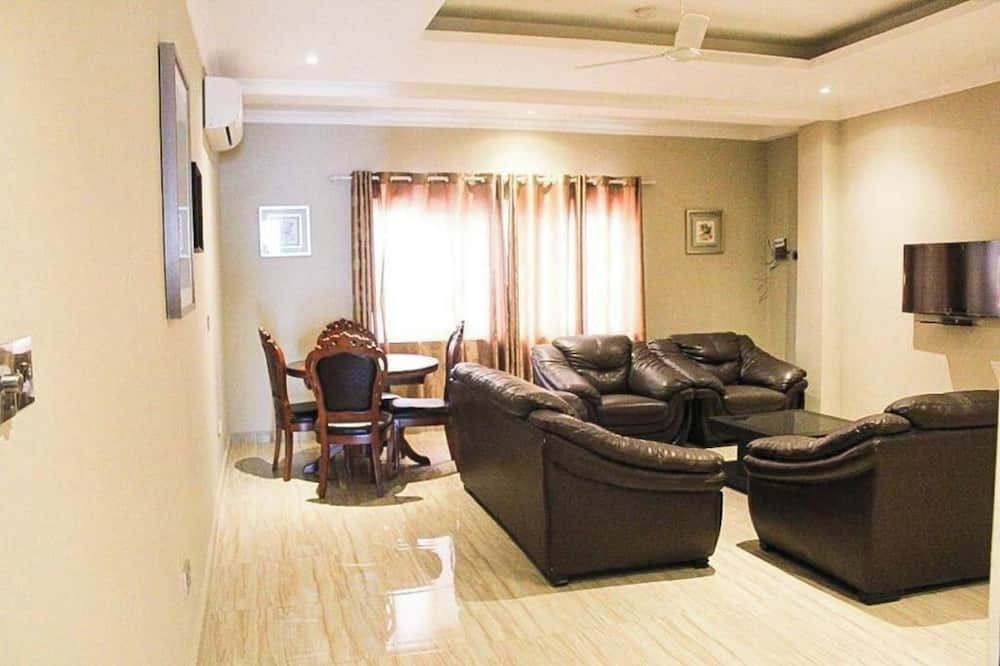 West Ridge Apartment | JB Apartment - Two-Bedroom Apartment