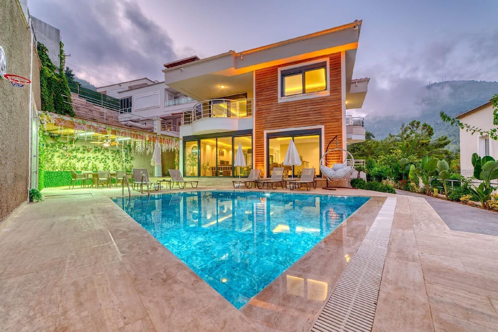 Alanya House | Luxury Villa with Private Pool in Alanya