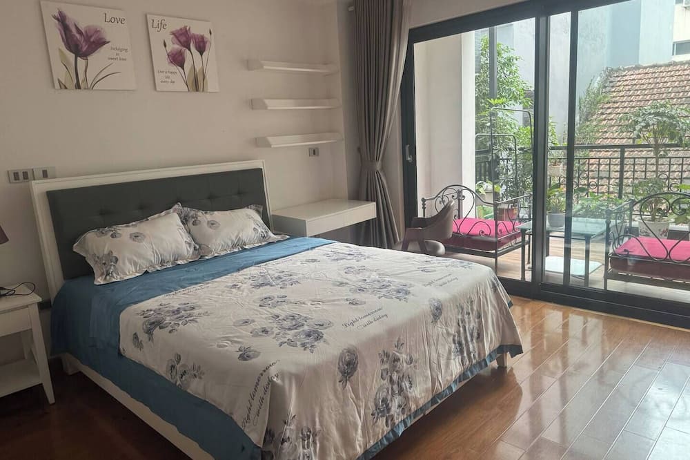 Hoan Kiem Apartment | Huy Homestay Apartment - Studio Balcony
