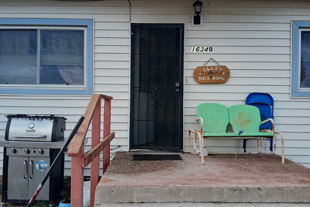 Valentine House | Cozy, centrally located, reasonably priced, quiet home.