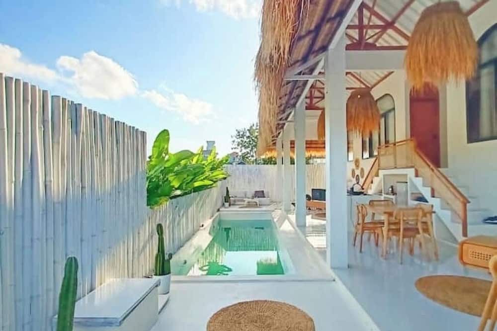 Bukit Villa | KamaKamala villa, 2 br beach house villa style