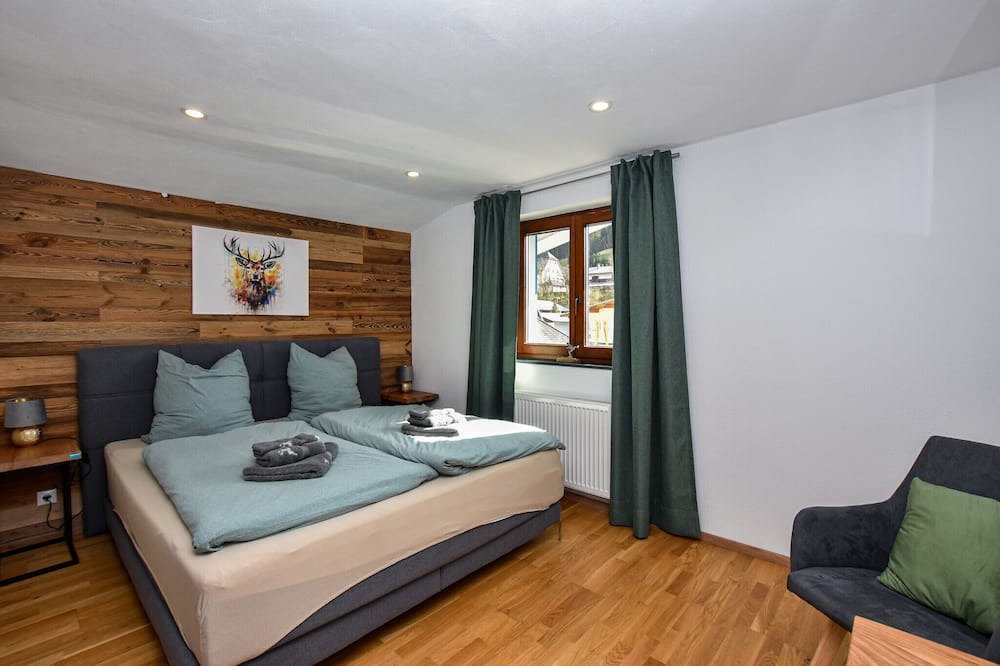 Fieberbrunn Apartment | Room '3 - Cozy' with Mountain View and Wi-Fi