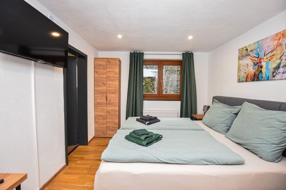Fieberbrunn Apartment | Room '2 - Cozy' with Wi-Fi