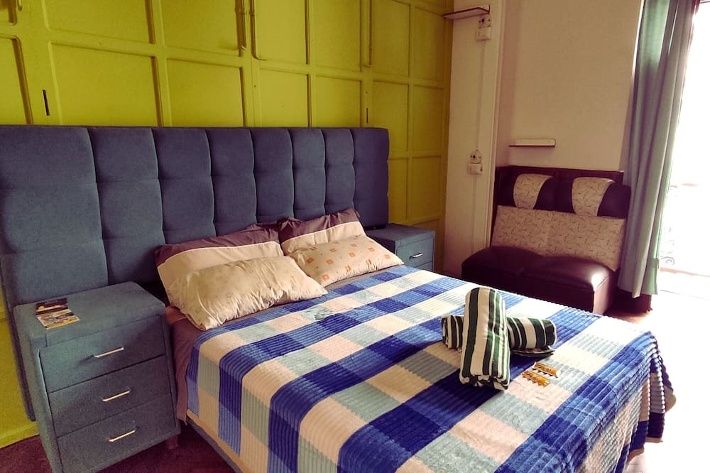 Sucre Hotel | Double room with shared bathroom