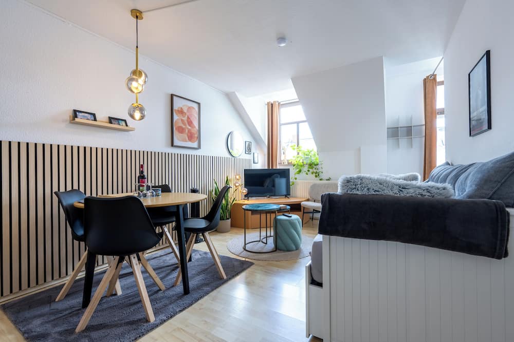 Sonnenberg Apartment | 2 Room Sonnenberg Wifi/Netflix