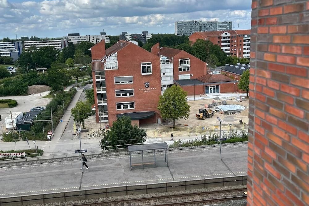 Vallensbæk Strand Apartment | Family Beach Apartment · Near Metro, Shops & Attractions