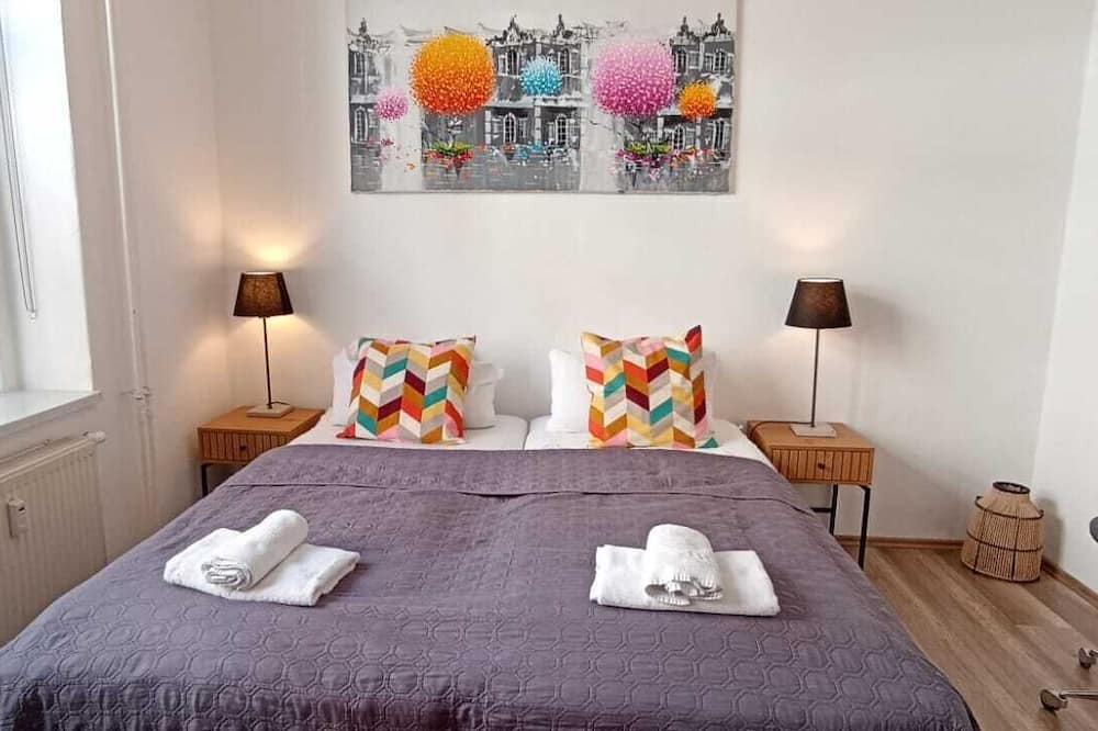 Pankow Apartment | 2-Room apartment for Peace, Productivity & Families | P-Berg/Pankow Berlin