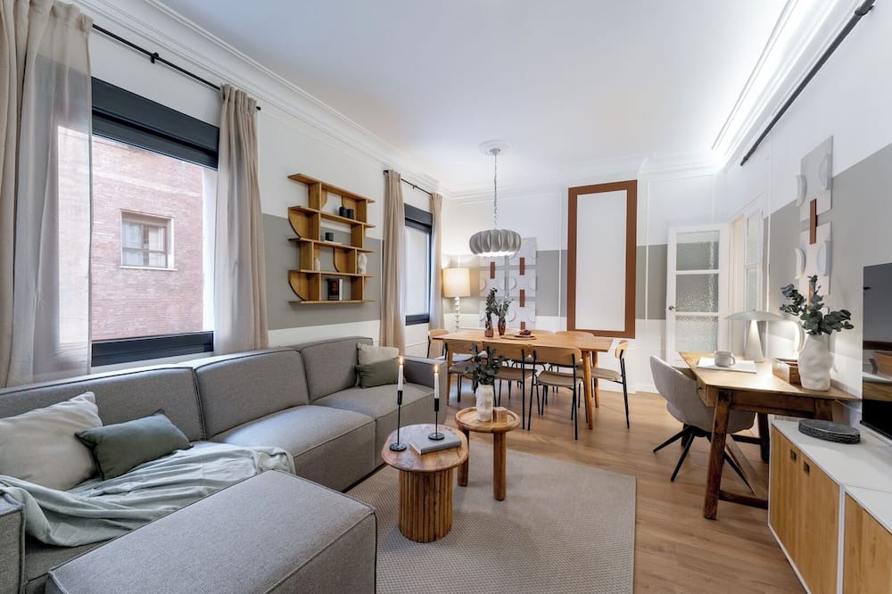 Jeronimos Apartment | Bolea - 4 bedrooms in Jerónimos