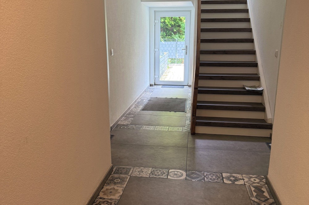 Rhein-Erft-Kreis District Apartment | Central, fully furnished business apartment with own balcony. Garden
