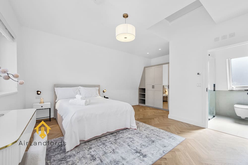 Chiswick Riverside Apartment | Apt2 Exclusive 1Bed Flat Chiswick Business Park!