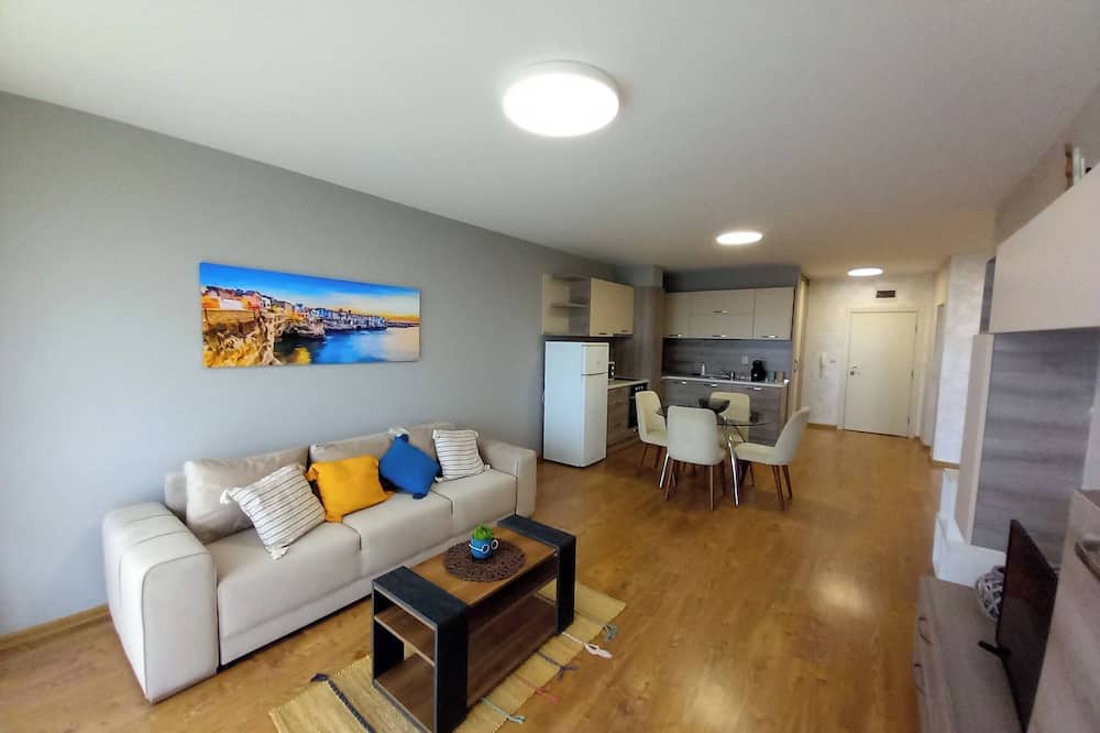Balchik Apartment | BALCHIK PERLA Apartament cu dotari complete si vedere la mare, 900 m de plaja.
