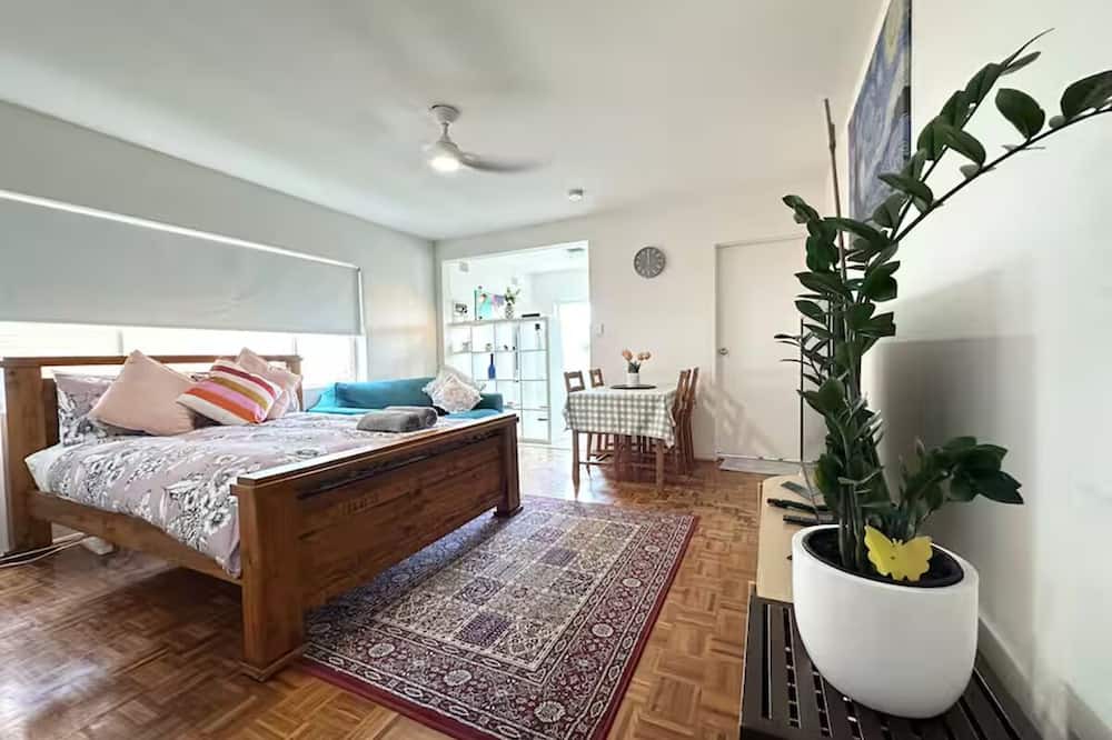 Bronte Apartment | Bronte beach studio in Sydney's Best Suburb Apt 6