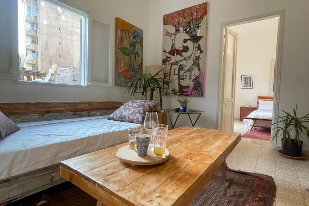 Hazmieh Apartment | Retro Bohemian Escape in Historical Sioufi Neighborhood - Ashrafieh