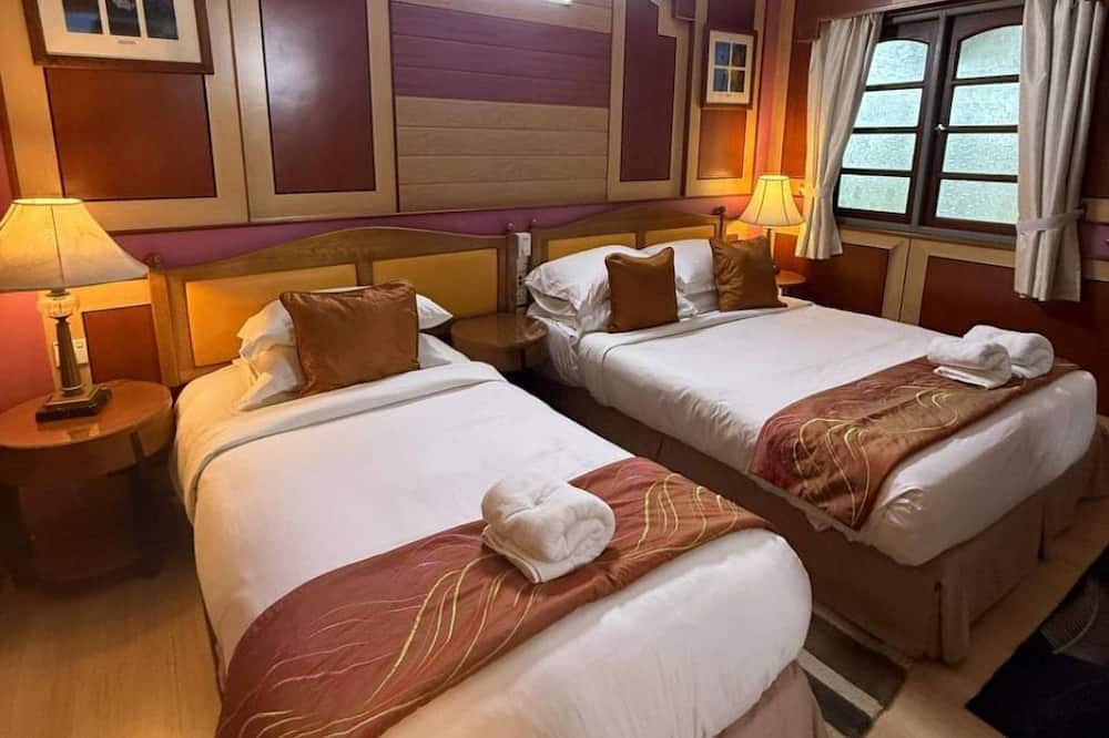 Pulau Perhentian Kecil Resort | Deluxe Room - Sharila Resort Bs