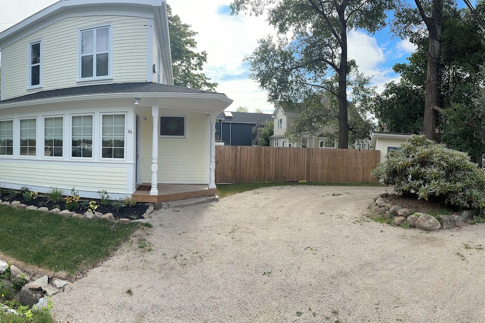 Chester House | ChesterVillage · Charming Chester Classic in Village Core