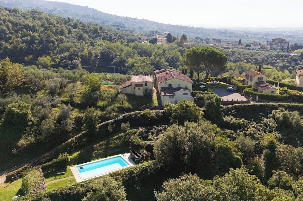 Lamporecchio Villa | Borgo Casorelle 12 in Lamporecchio , Toscana