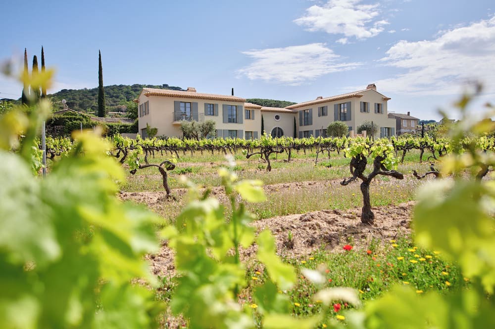 Cote d'Azur- French Riviera Villa | Villa Eucleia - 7 rooms with hotel services in the center of Saint-Tropez