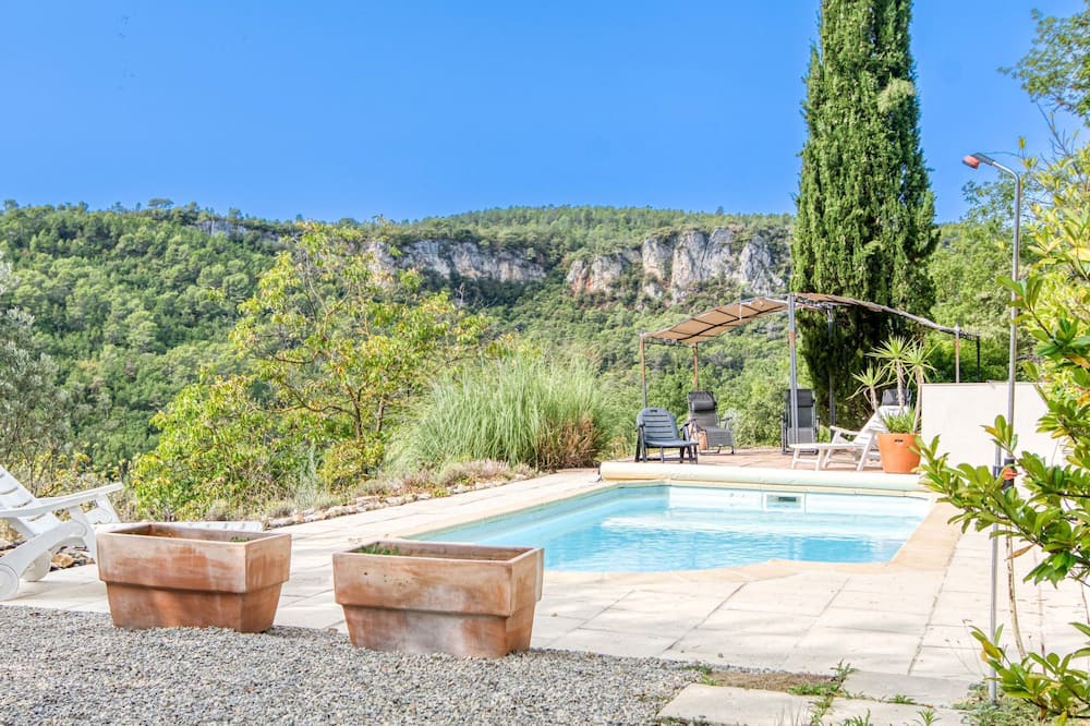 Chateaudouble House | Salamnbo by Interhome
