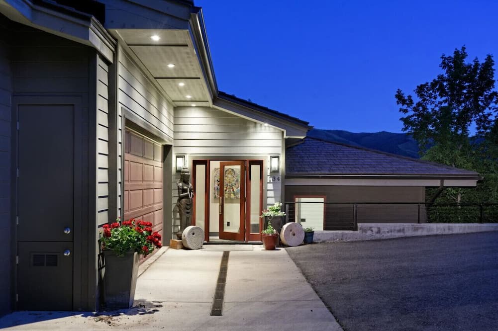 Basalt House | Beautiful & Spacious Basalt Home with Mountain Views