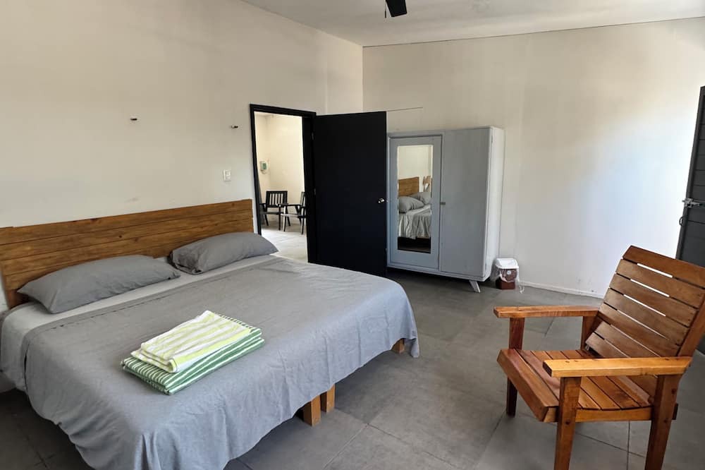 Chelem House | Tranquila casa para descansar en familia o disfrutar con amigos.