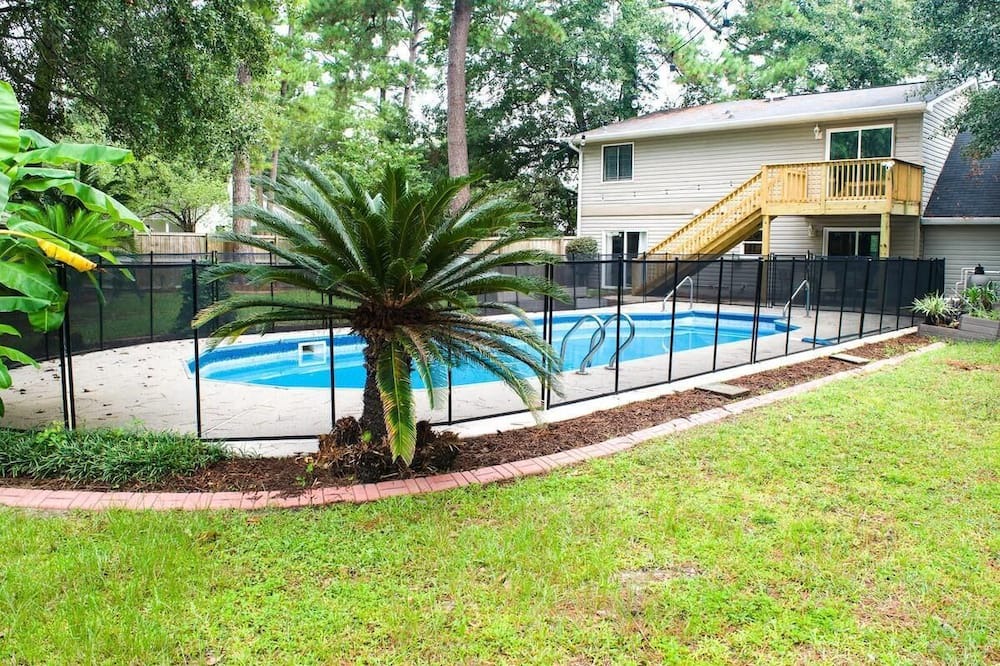 North Charleston House | The Landing Spot: Pool + Ping-Pong + Mod Style!