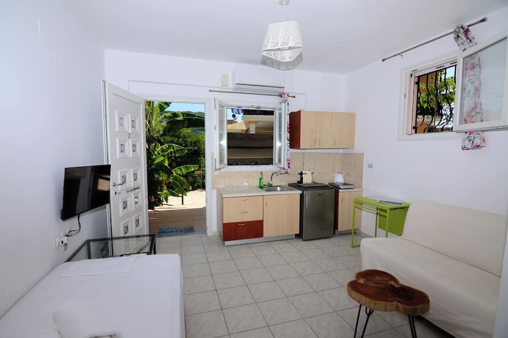 Parga Apartment | Villa Ektoras by EY Villas Deluxe Apartment