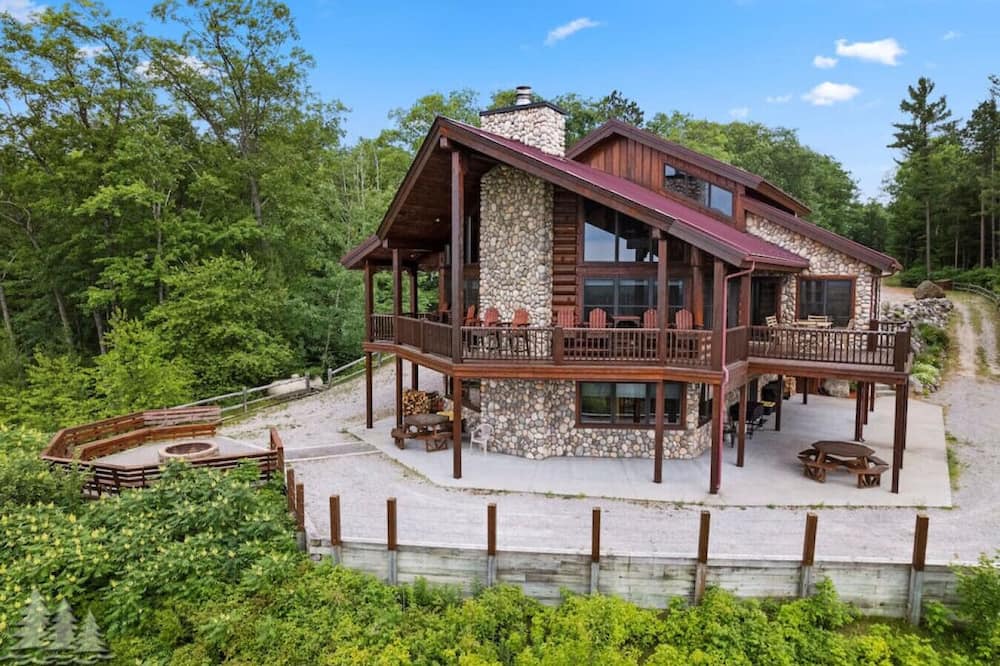 Mio Cabin | Caribou Ridge! Sleep 28+. 1of2 Lodges StunningView