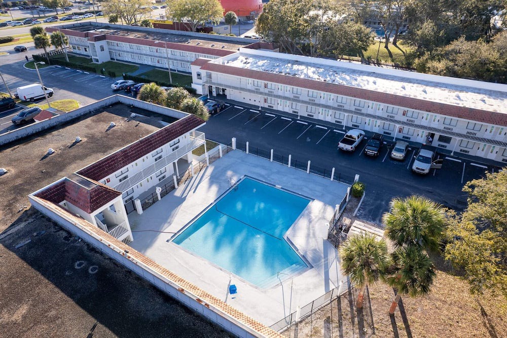 Kissimmee Apartment | Impeccably cozy hotel room Developer Inn Express