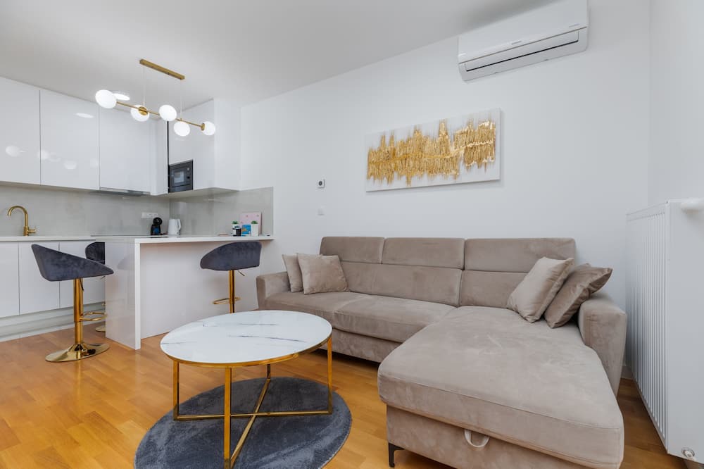 Zagreb Apartment | One bedroom apartment with balcony Zagreb (A-22577-a)