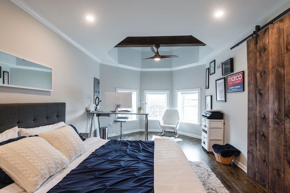 Bloomingdale House | Luxurious 3-BD on the Park With Monument Views