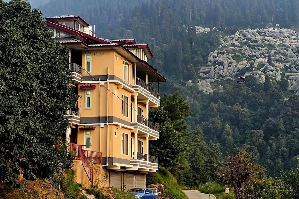 Kumharsain House | Wild Orchard Vegetarian Homestay (Authentic Himachali Escape)