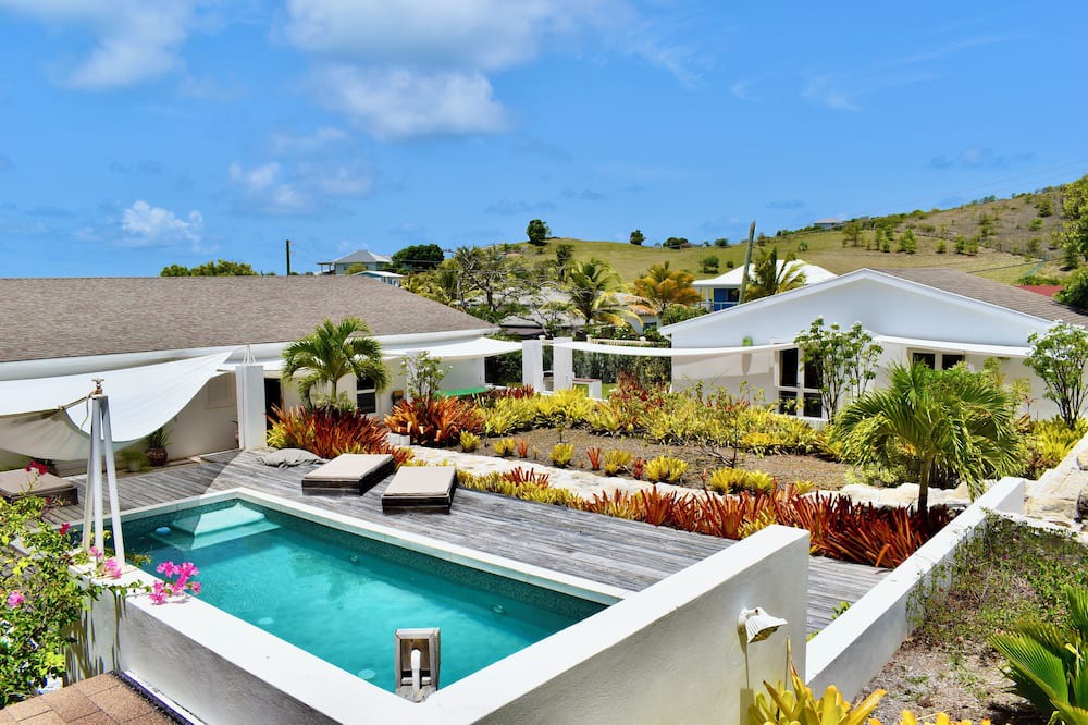 Mamora Bay Villa | Villa Annalibe–Oceanfront 5-Bedroom Villa with Pool near English Harbour Antigua