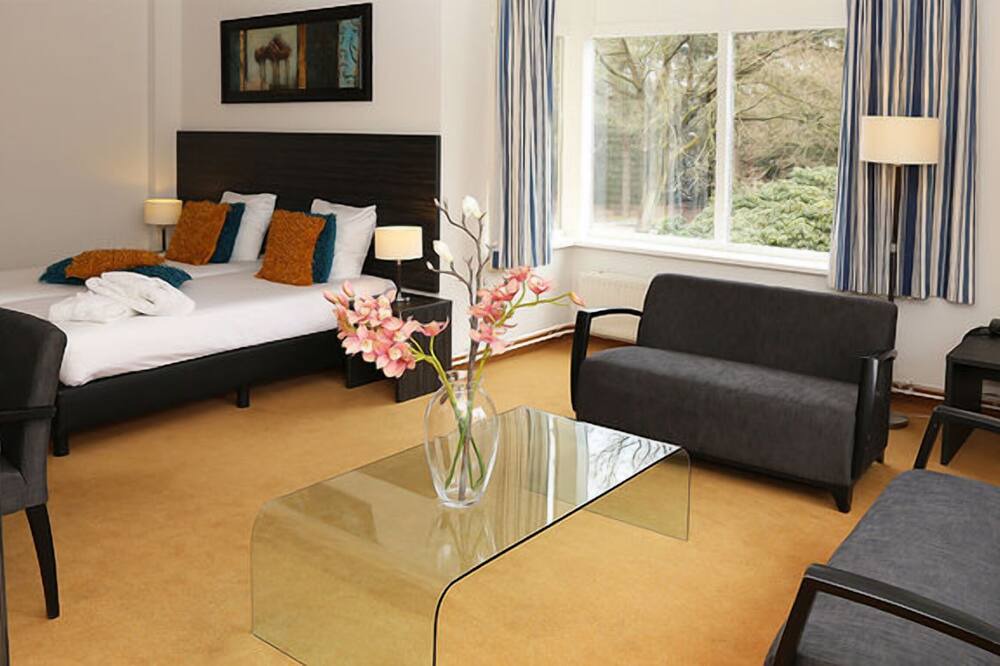 De Bult House | Soothing Nature Escape w/Pool, Pet Friendly | Nature Parks & Local Attractions