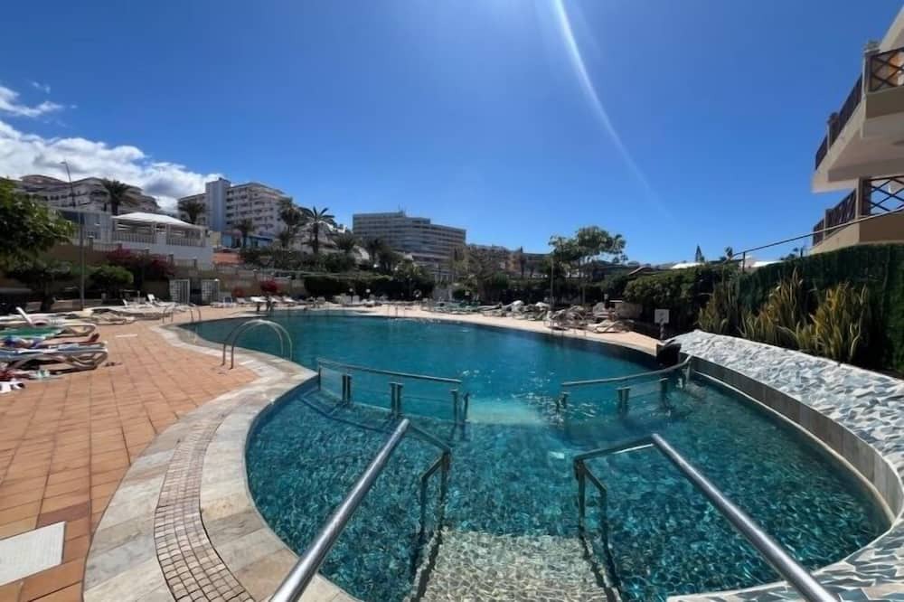 Santiago del Teide Apartment | Neptuno Pool and Beach Experience by Sydney