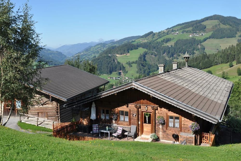 Wagrain Cabin | Chalet "Naturblick" - for 2-5 pers./2 bedrooms - THE "ZwisleggGut"