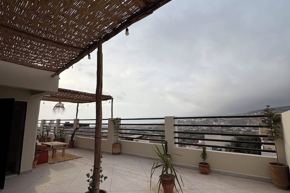 Tamraght Apartment | Cozy studio Near to the beach