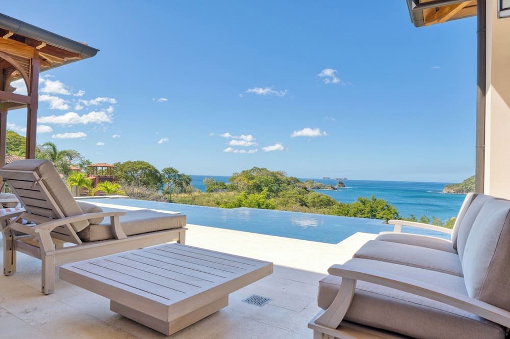 Las Catalinas Villa | Oceanview Villa Featuring Large Infinity Lap Pool at Las Catalinas