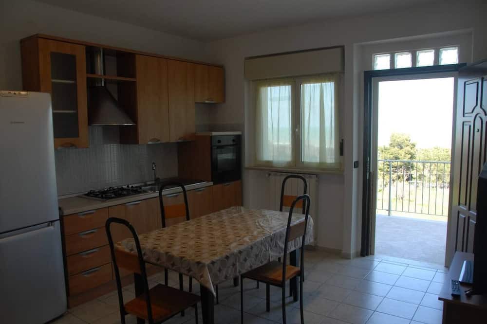 Petacciato Apartment | Apartment Beach View with Terrace